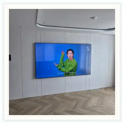 시흥은계 우미린 더퍼스트 벽걸이TV 설치 관련 거실 참고 이미지 1